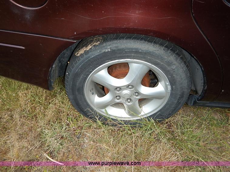 image for item I5428 2000 Ford Taurus SE SVG