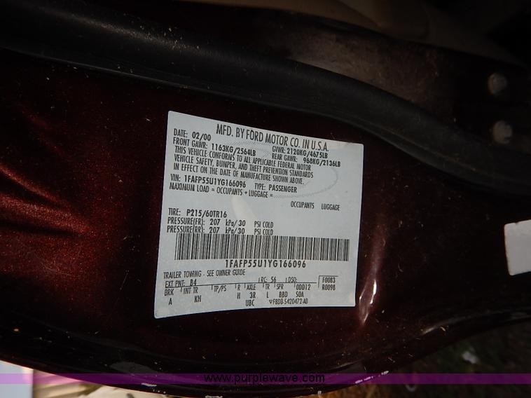 image for item I5428 2000 Ford Taurus SE SVG