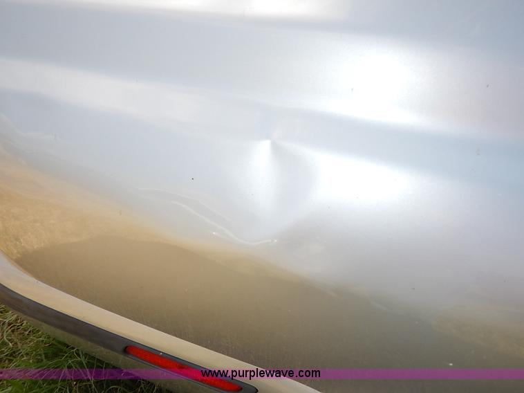 image for item I5429 2001 Volvo S40