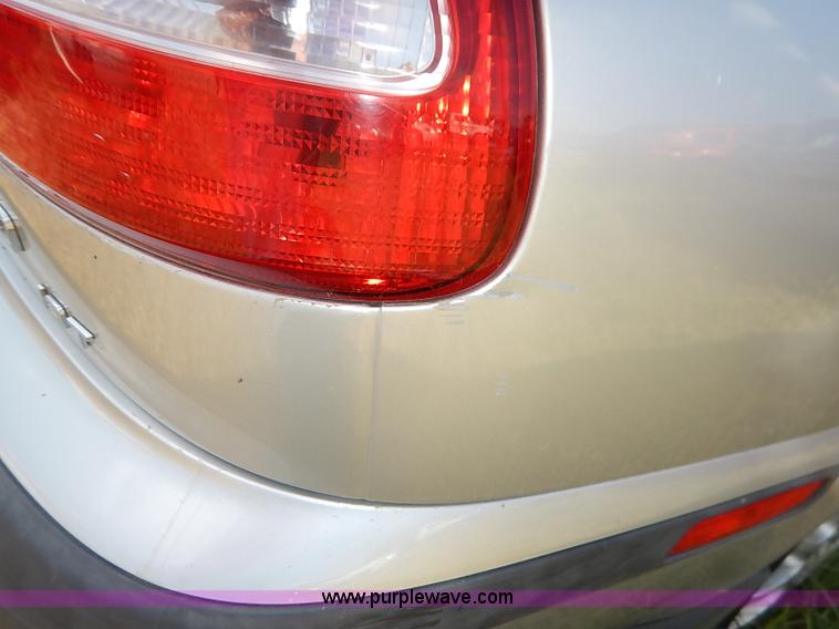 image for item I5429 2001 Volvo S40