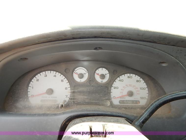 image for item I5431 2005 Ford Ranger SuperCab pickup truck