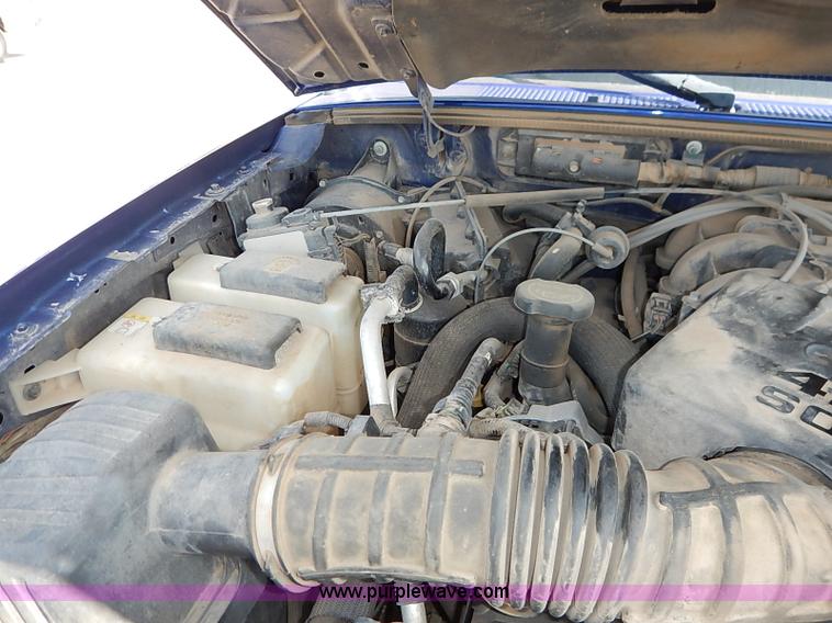 image for item I5431 2005 Ford Ranger SuperCab pickup truck