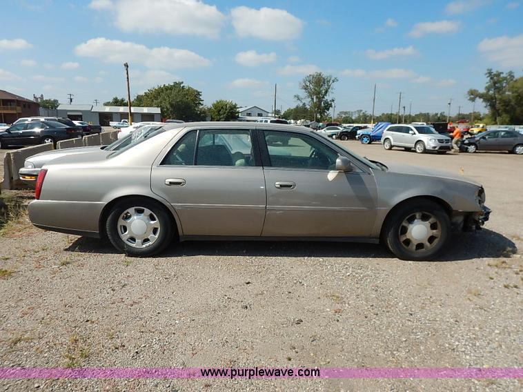 image for item I5432 2001 Cadillac DeVille