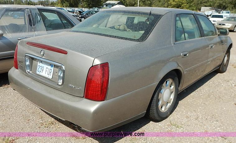 image for item I5432 2001 Cadillac DeVille