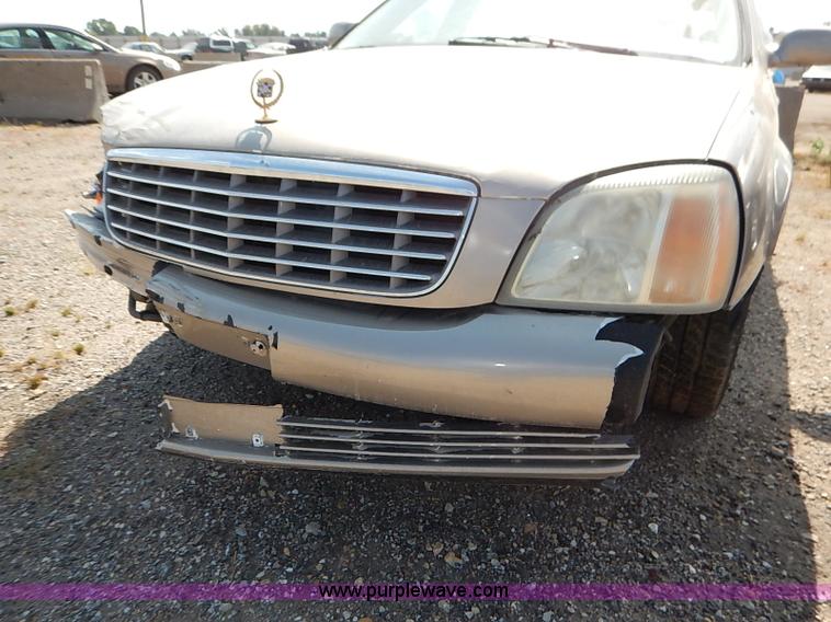 image for item I5432 2001 Cadillac DeVille