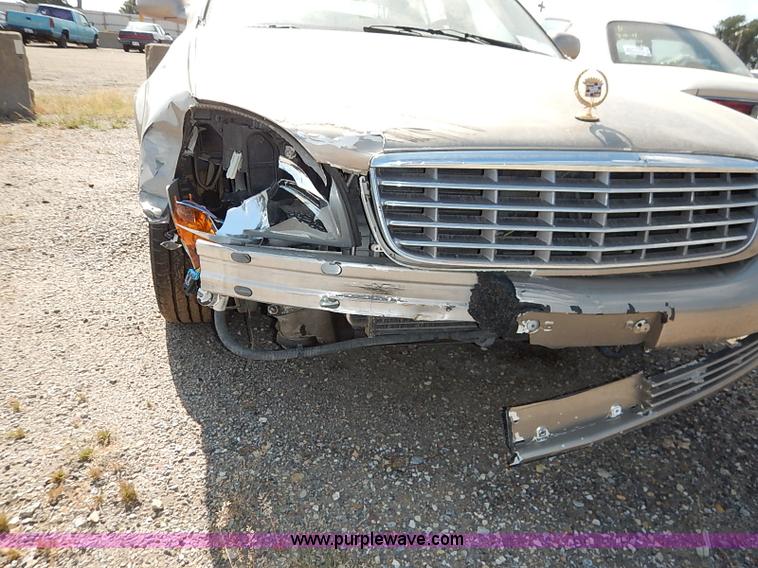 image for item I5432 2001 Cadillac DeVille