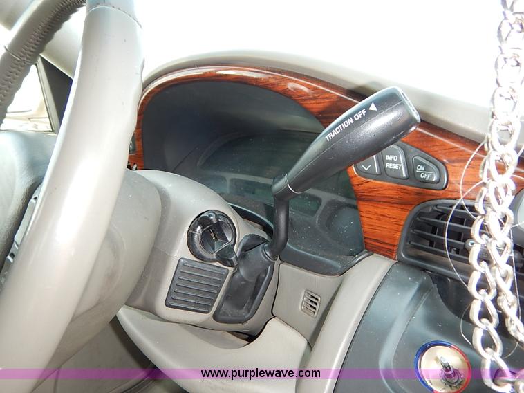 image for item I5432 2001 Cadillac DeVille