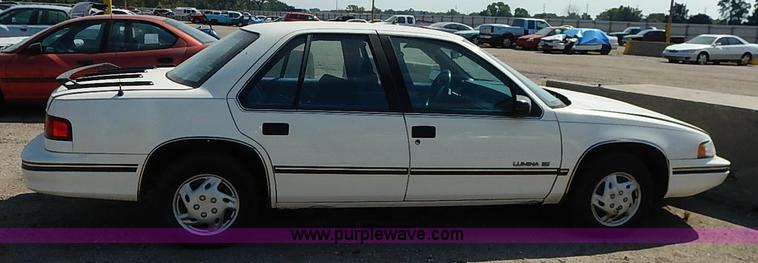 image for item I5433 1991 Chevrolet Lumina