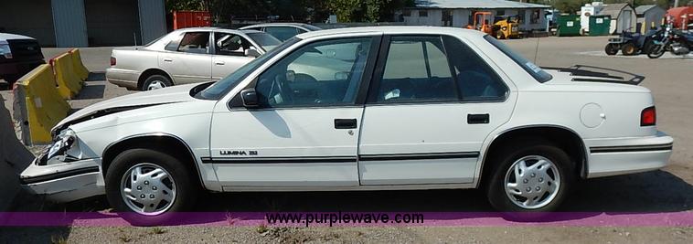 image for item I5433 1991 Chevrolet Lumina