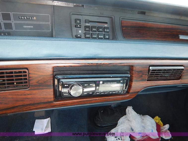 image for item I5433 1991 Chevrolet Lumina