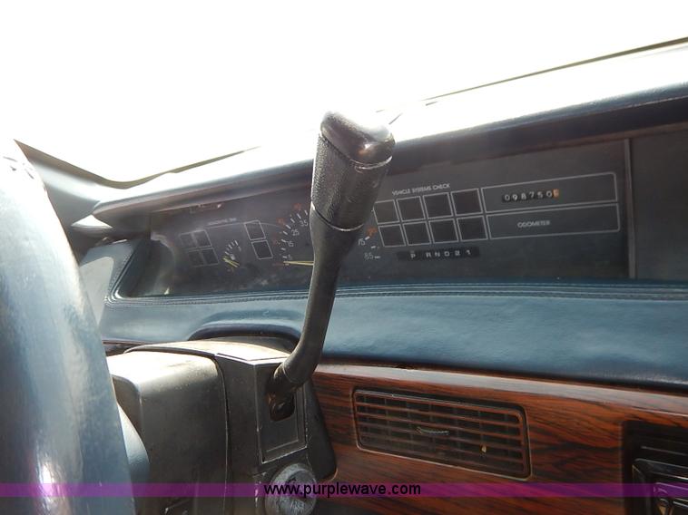 image for item I5433 1991 Chevrolet Lumina