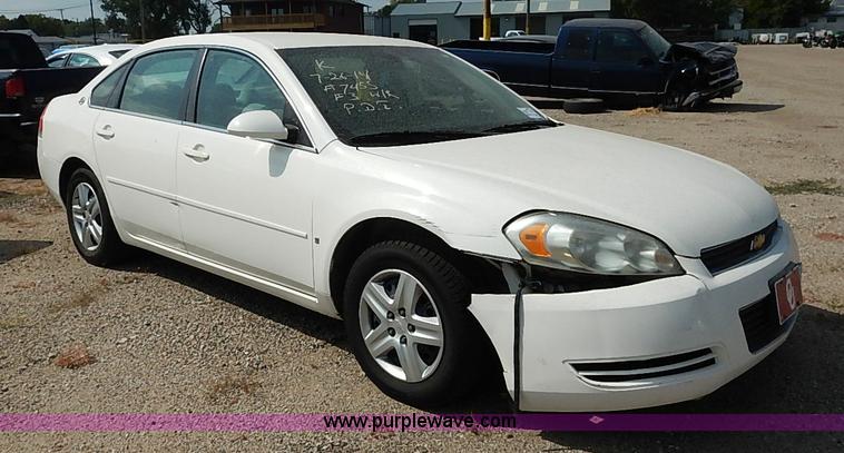 image for item I5435 2006 Chevrolet Impala LS