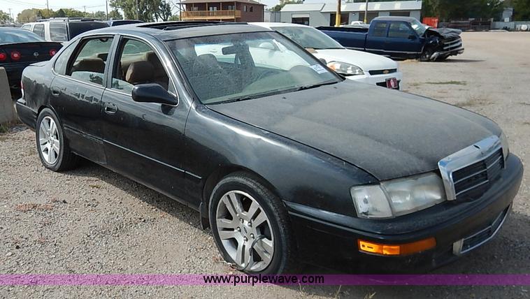 image for item I5436 1997 Toyota Avalon XLS