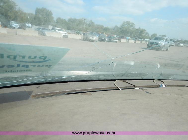 image for item I5436 1997 Toyota Avalon XLS