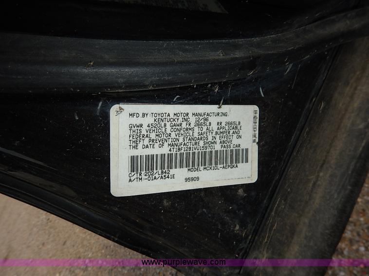 image for item I5436 1997 Toyota Avalon XLS