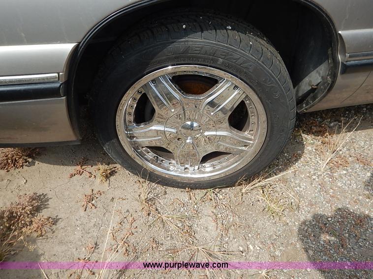 image for item I5437 1997 Buick LeSabre Custom