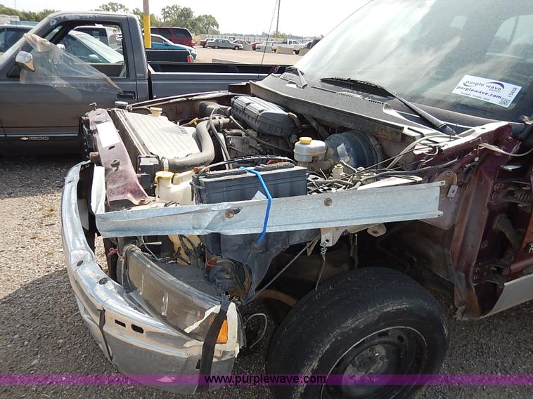 image for item I5438 2000 Dodge Ram 1500 Quad Cab pickup truck