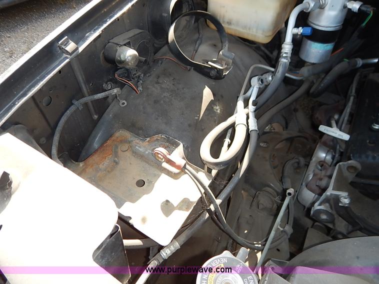 image for item I5439 1991 Chevrolet Silverado 1500 pickup truck