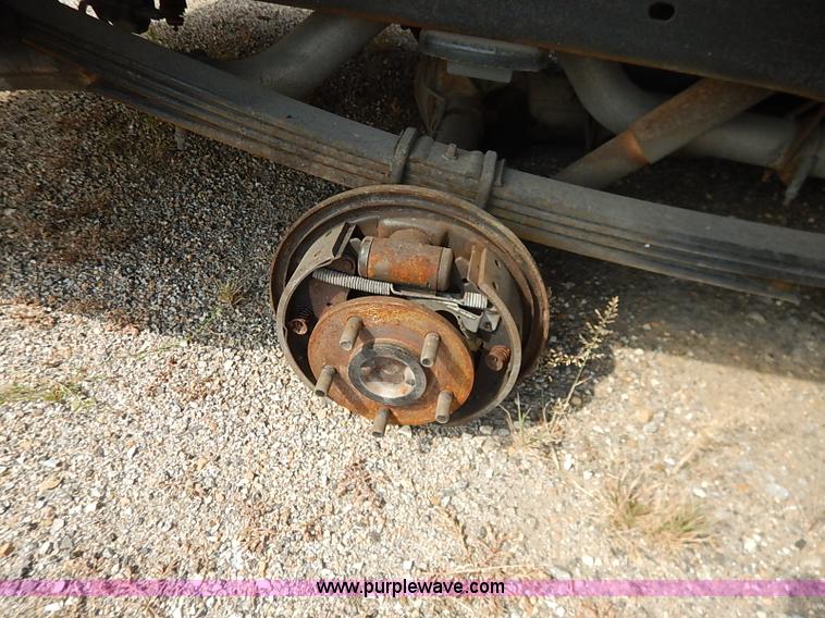 image for item I5439 1991 Chevrolet Silverado 1500 pickup truck