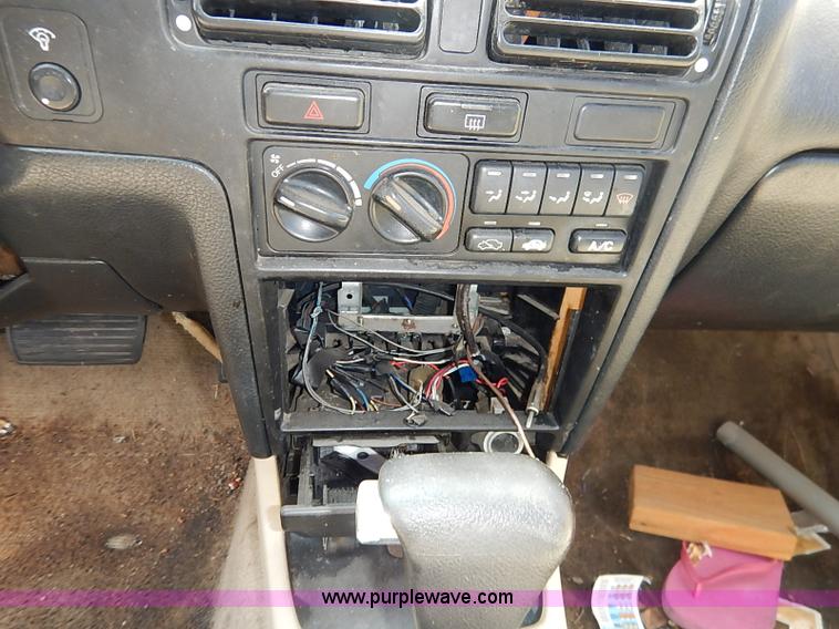 image for item I5440 1993 Honda Accord LX