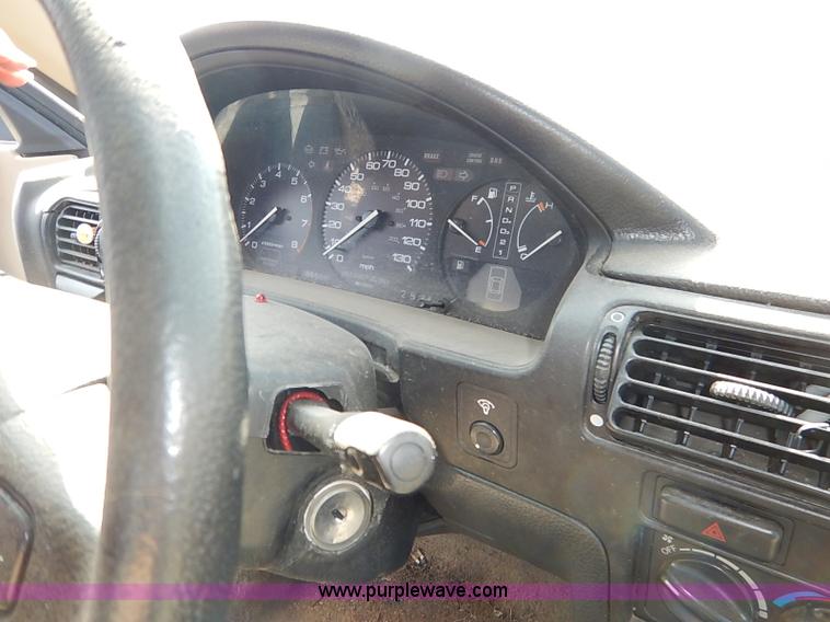 image for item I5440 1993 Honda Accord LX