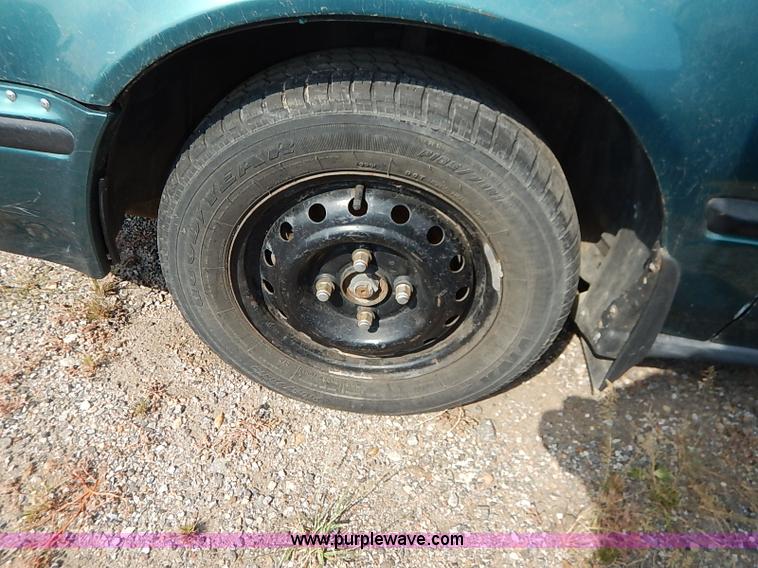 image for item I5440 1993 Honda Accord LX