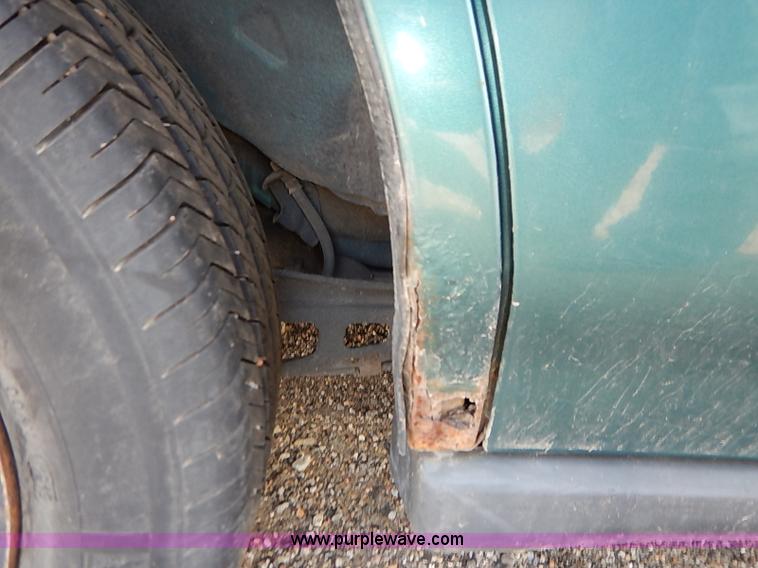 image for item I5440 1993 Honda Accord LX