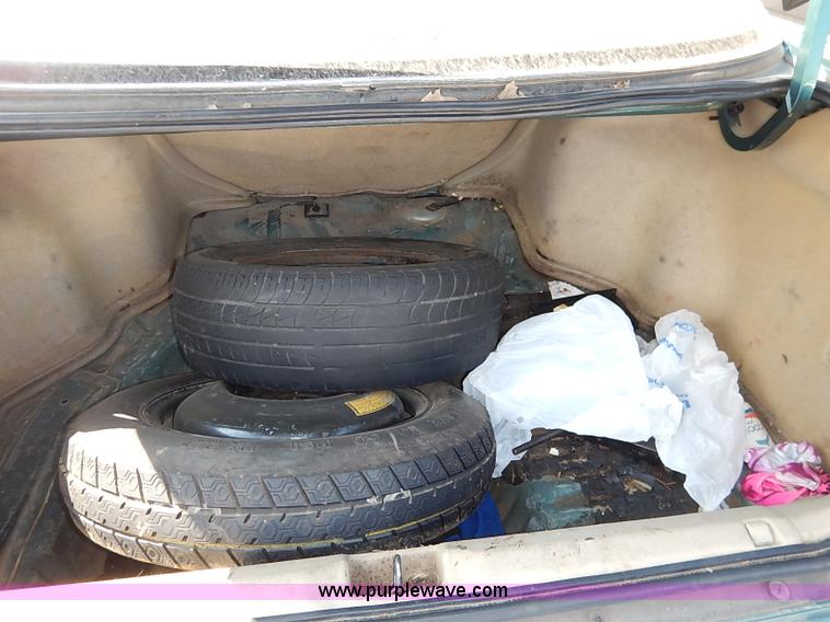 image for item I5440 1993 Honda Accord LX