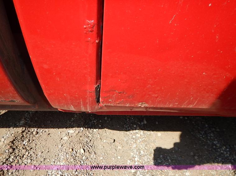 image for item I5443 1986 Chevrolet Silverado 10 pickup truck