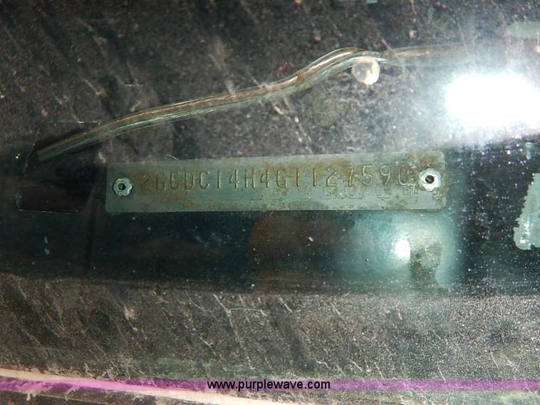 image for item I5443 1986 Chevrolet Silverado 10 pickup truck