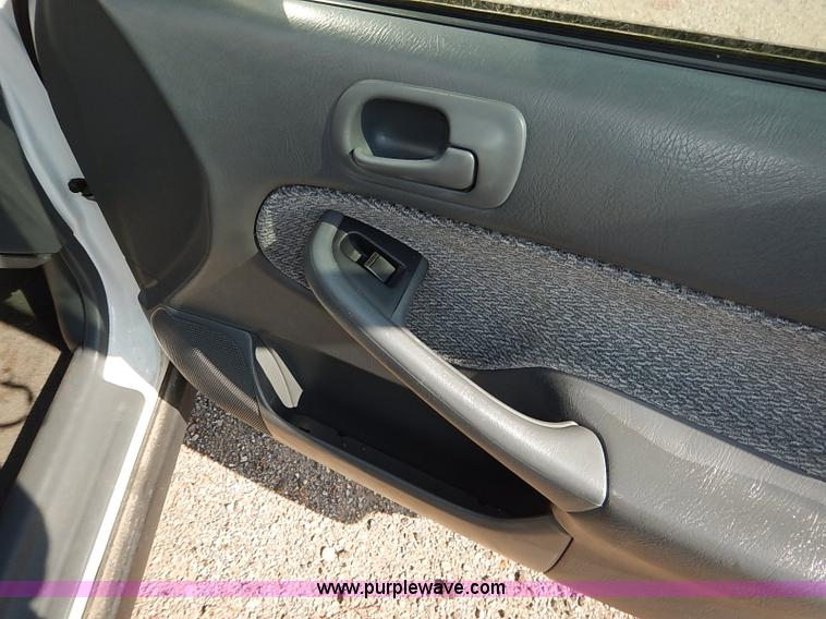 image for item I5444 1999 Honda Civic EX
