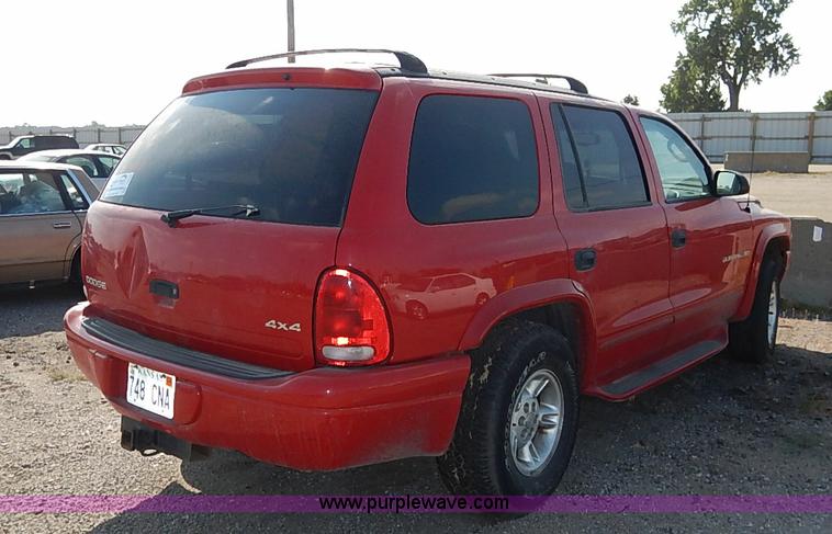 image for item I5445 2000 Dodge Durango SLT SUV