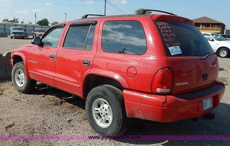 image for item I5445 2000 Dodge Durango SLT SUV
