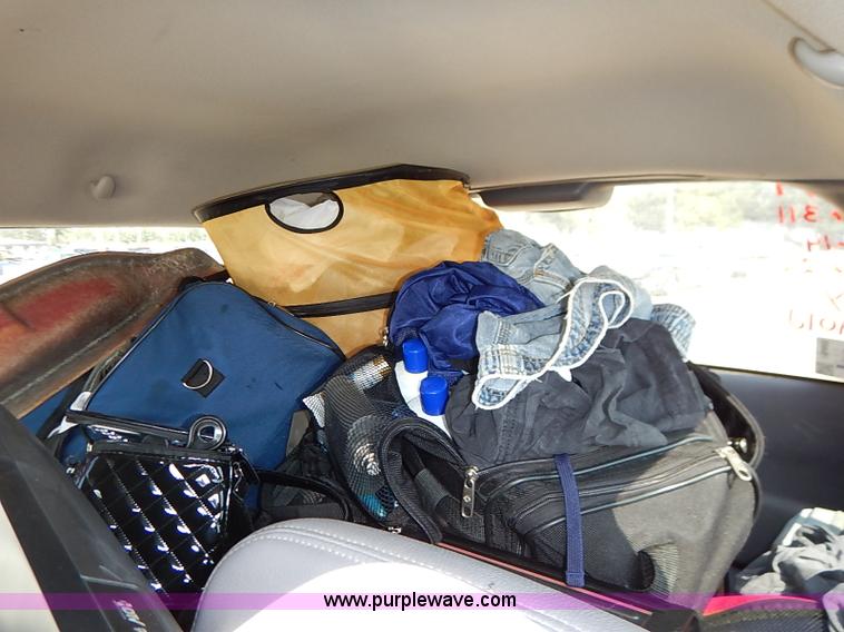 image for item I5445 2000 Dodge Durango SLT SUV