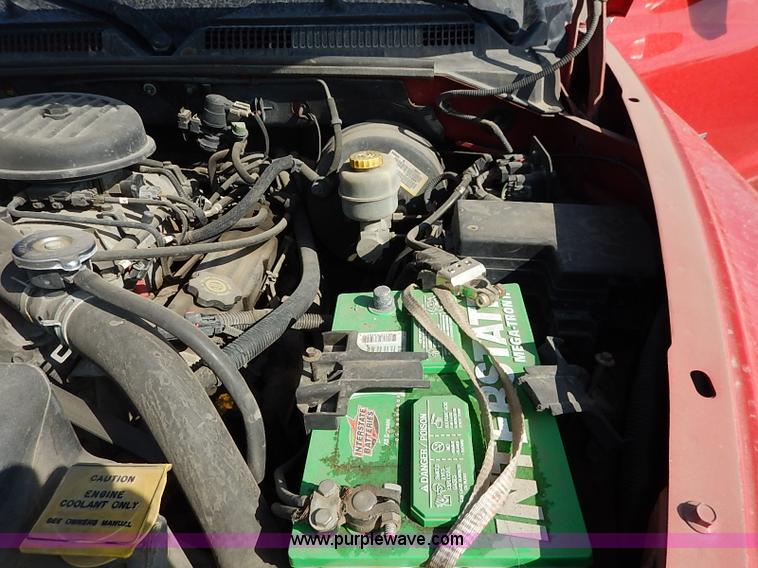 image for item I5445 2000 Dodge Durango SLT SUV