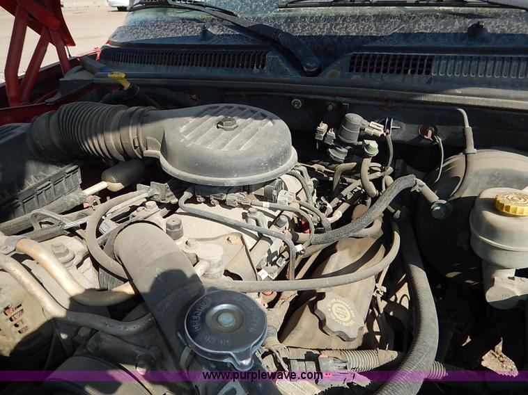 image for item I5445 2000 Dodge Durango SLT SUV