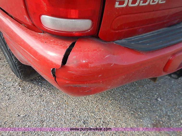 image for item I5445 2000 Dodge Durango SLT SUV