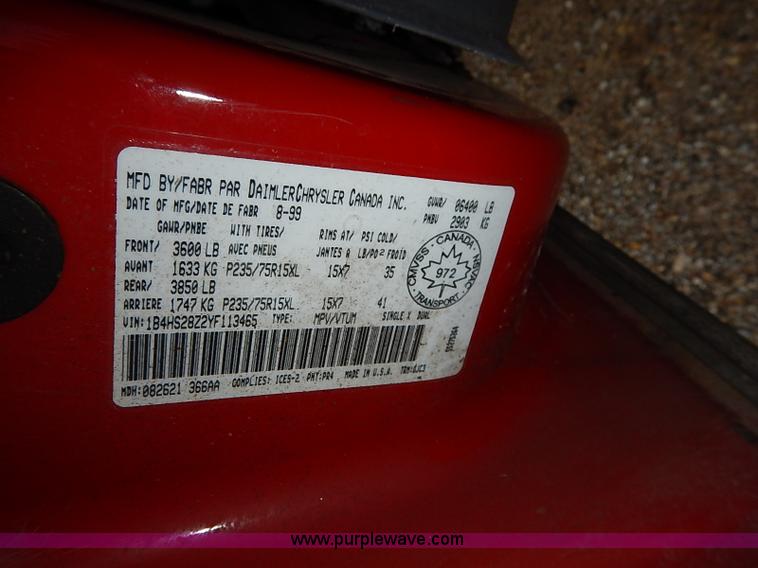 image for item I5445 2000 Dodge Durango SLT SUV