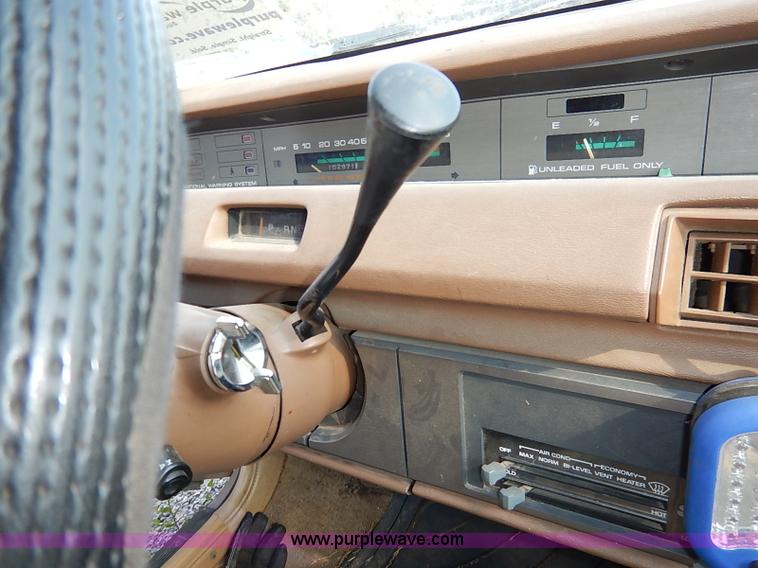 image for item I5446 1985 Pontiac 6000