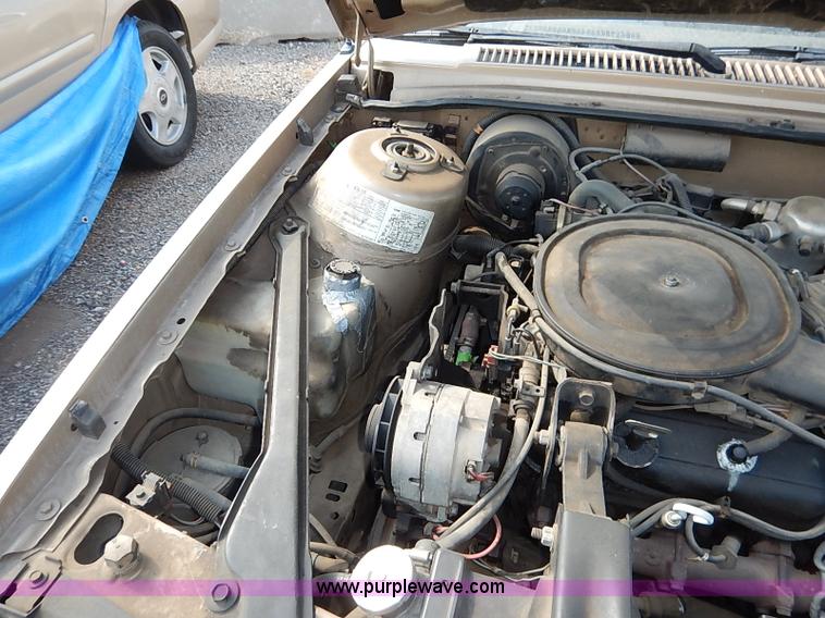 image for item I5446 1985 Pontiac 6000