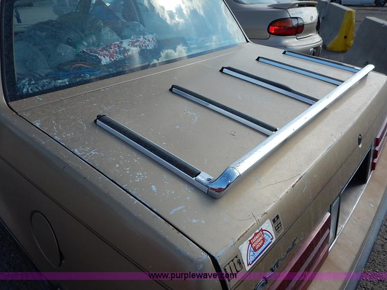 image for item I5446 1985 Pontiac 6000