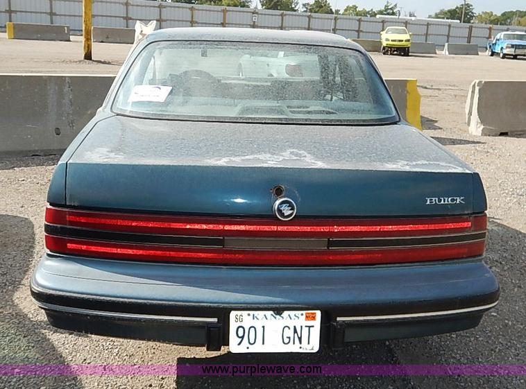 image for item I5447 1992 Buick Century Special