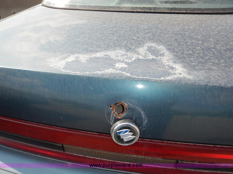 image for item I5447 1992 Buick Century Special