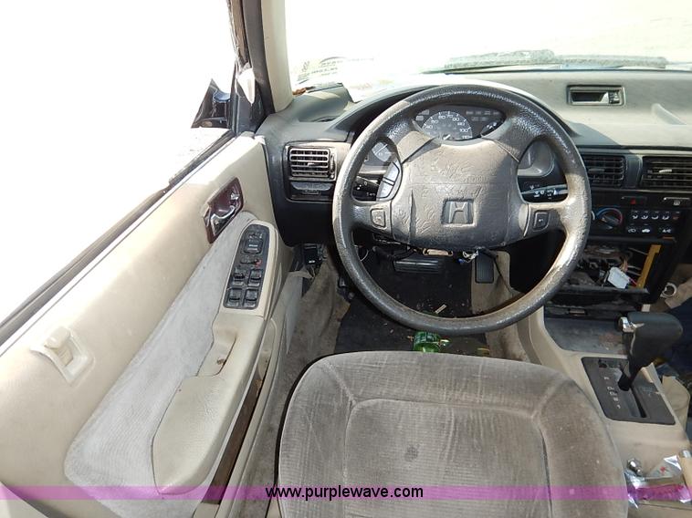 image for item I5452 1993 Honda Accord EX