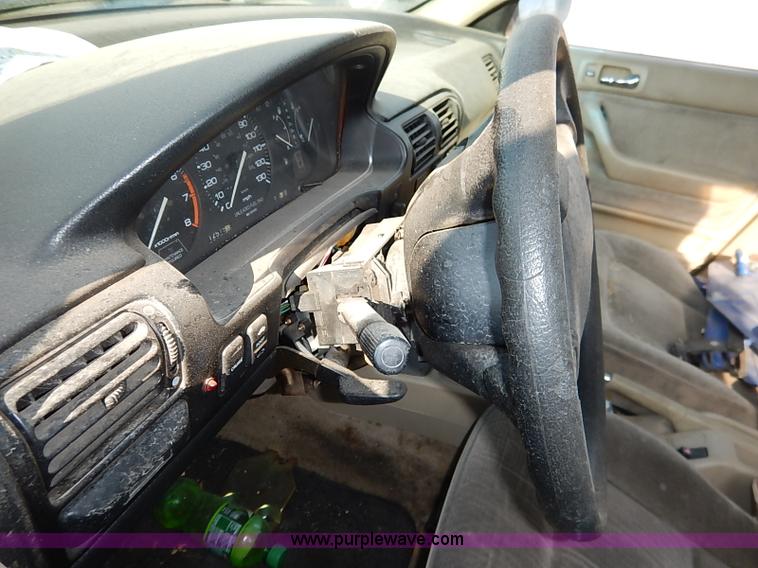 image for item I5452 1993 Honda Accord EX