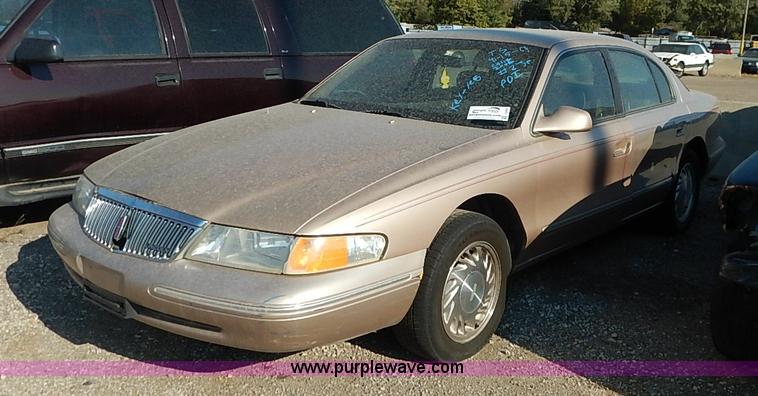 image for item I5453 1996 Lincoln Continental