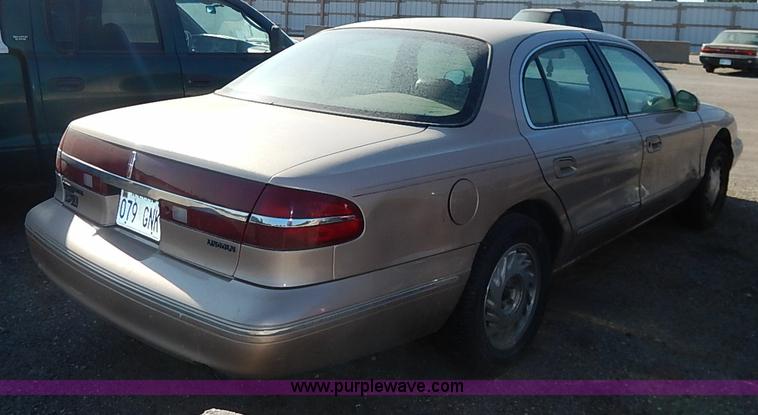 image for item I5453 1996 Lincoln Continental