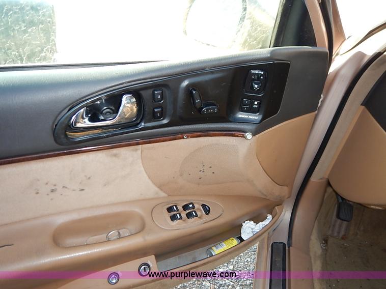 image for item I5453 1996 Lincoln Continental