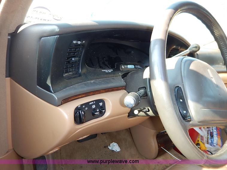 image for item I5453 1996 Lincoln Continental