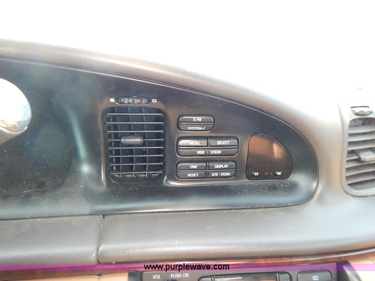 image for item I5453 1996 Lincoln Continental